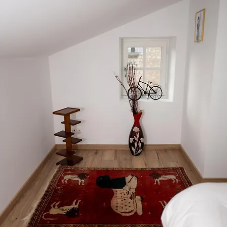 Petit Logis Au Calme Avec Piscine Chillac